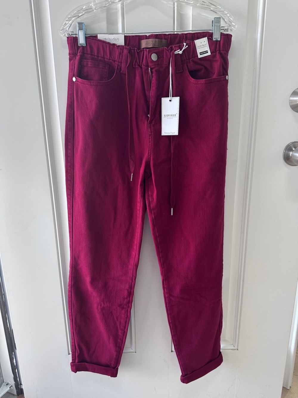 Judy Blue High-Waist Jeans in Berry